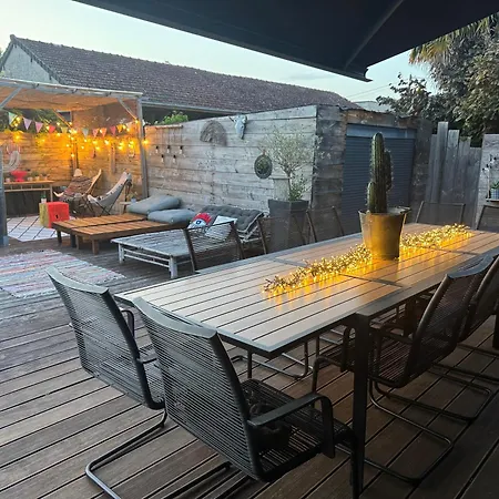Casa de férias La D'elodibiza, 45mn De Paris En Train Avec Piscine ! Ecuelles (Seine-et-Marne)